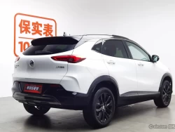 Buick Encore GX 2