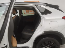Buick Encore GX 10