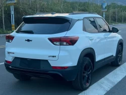 Chevrolet TrailBlazer 5