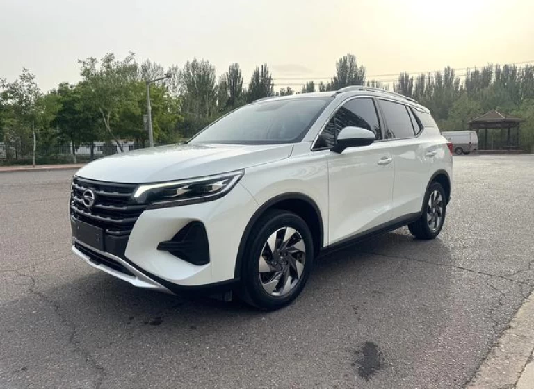GAC Trumpchi GS4