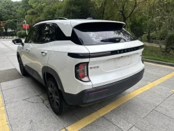Baojun RS-3 3