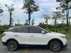 Dongfeng Aeolus AX7 5