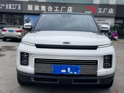 Geely ICON 1